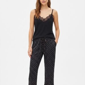 Women's Lace Cami & Heart Print Capri Pajama Set