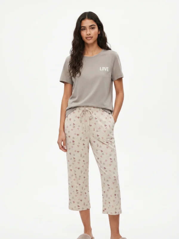 Vanilla Love T-Shirt & Heart Print Capri Pajama Set