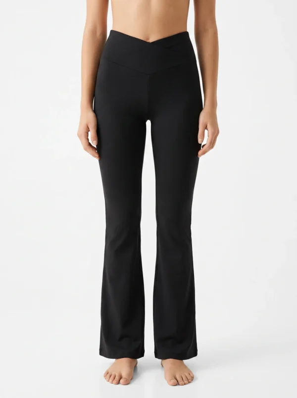 Women's Essential Flared Leggings